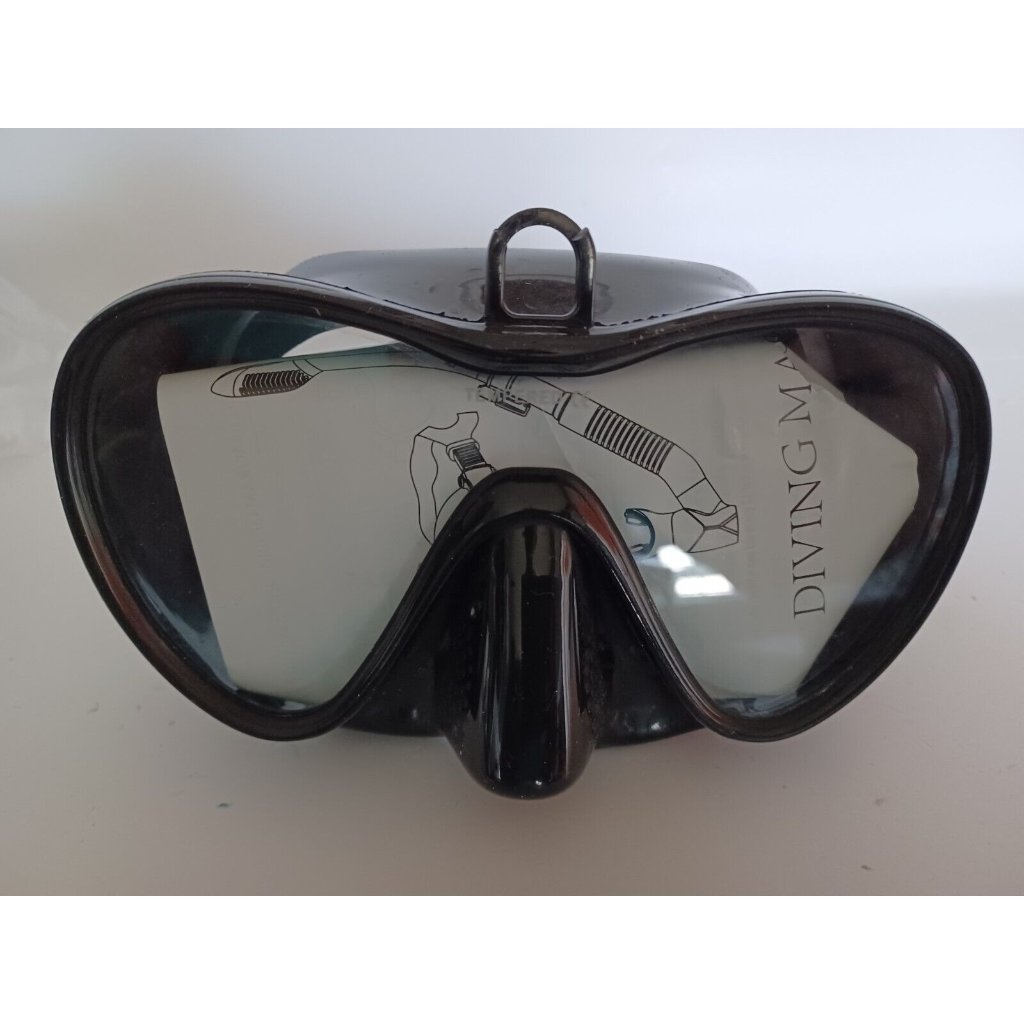 Anti-Leak Diving Snorkel Mask With Hardware To Mount Underwater Cameras